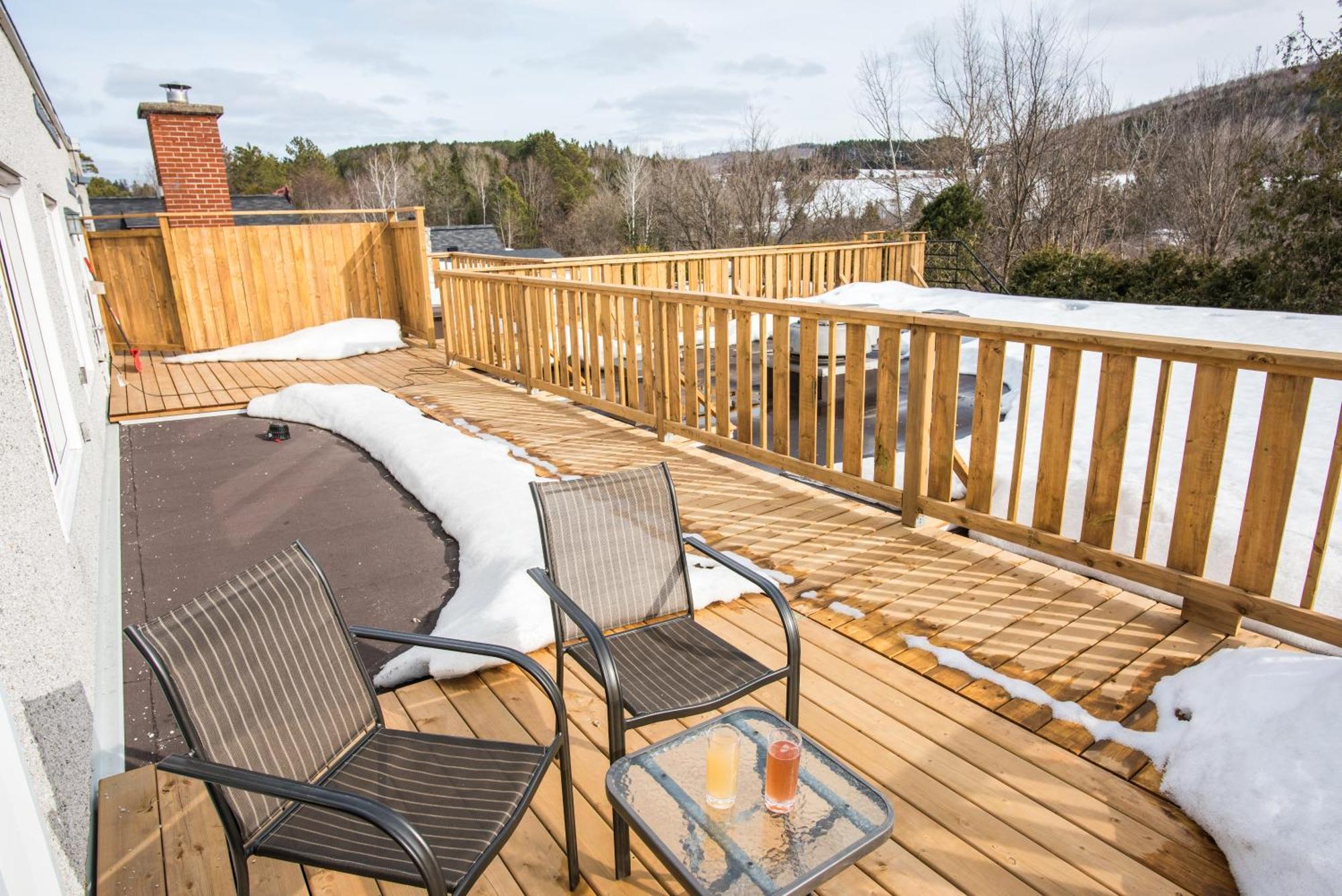 Downtown - Rooftop Patio - Free Shuttle To Ski Mountain Apartment Mont-Tremblant Exterior photo